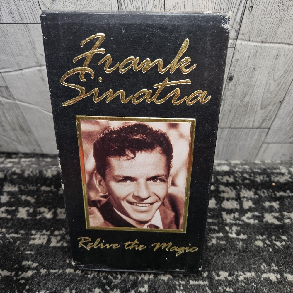 Frank Sinatra Relive the Magic Double VHS Box Set 1994
